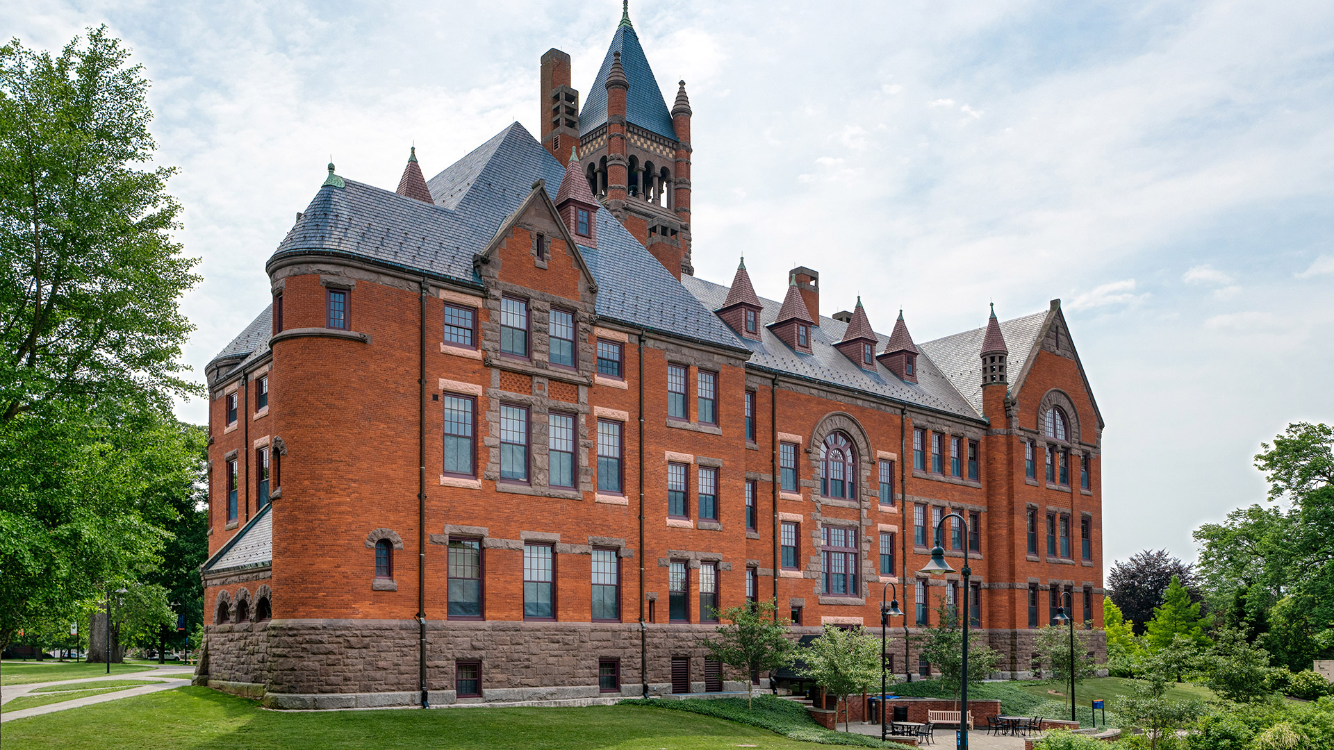 Historic Glatfelter Hall at Gettysburg College